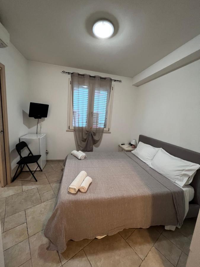 Rena Bianca House Hotel Porto Torres Kültér fotó