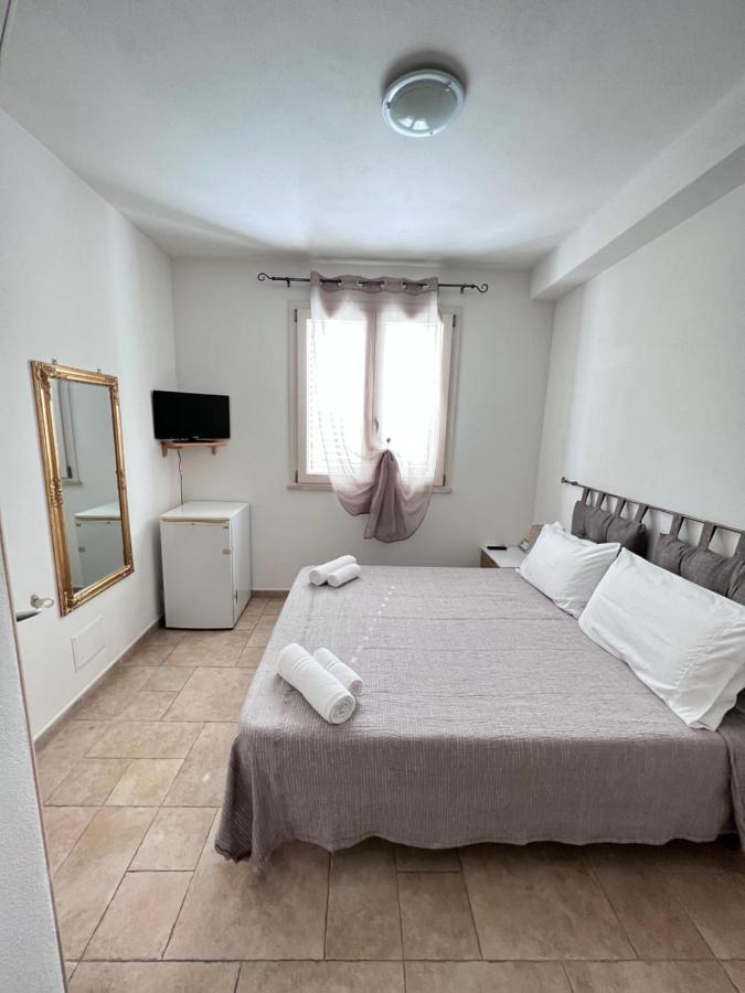 Rena Bianca House Hotel Porto Torres Kültér fotó